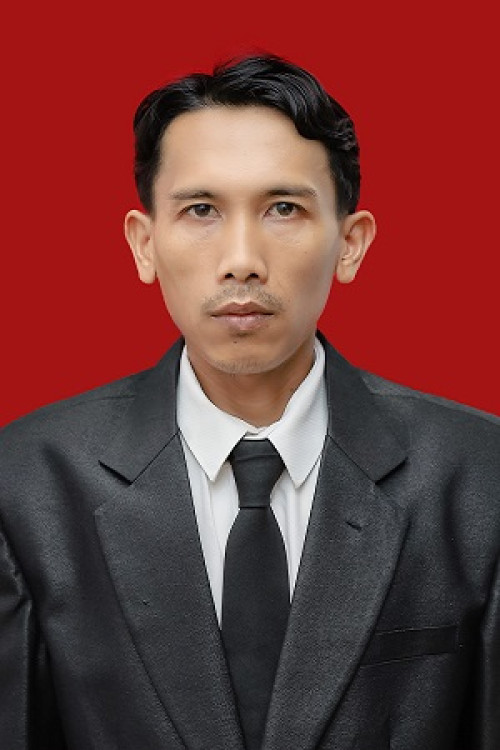 Edi Supriyadi, Kom., Gr.